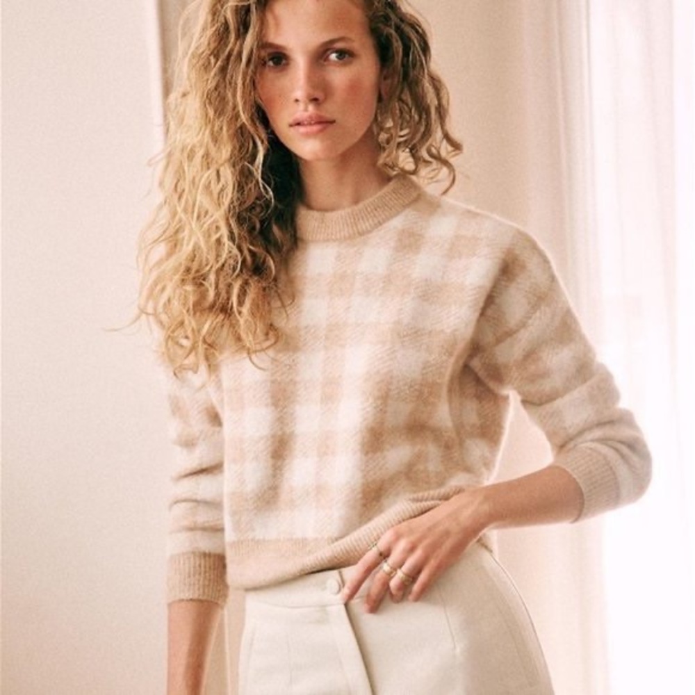 Sezane Becky Sseater